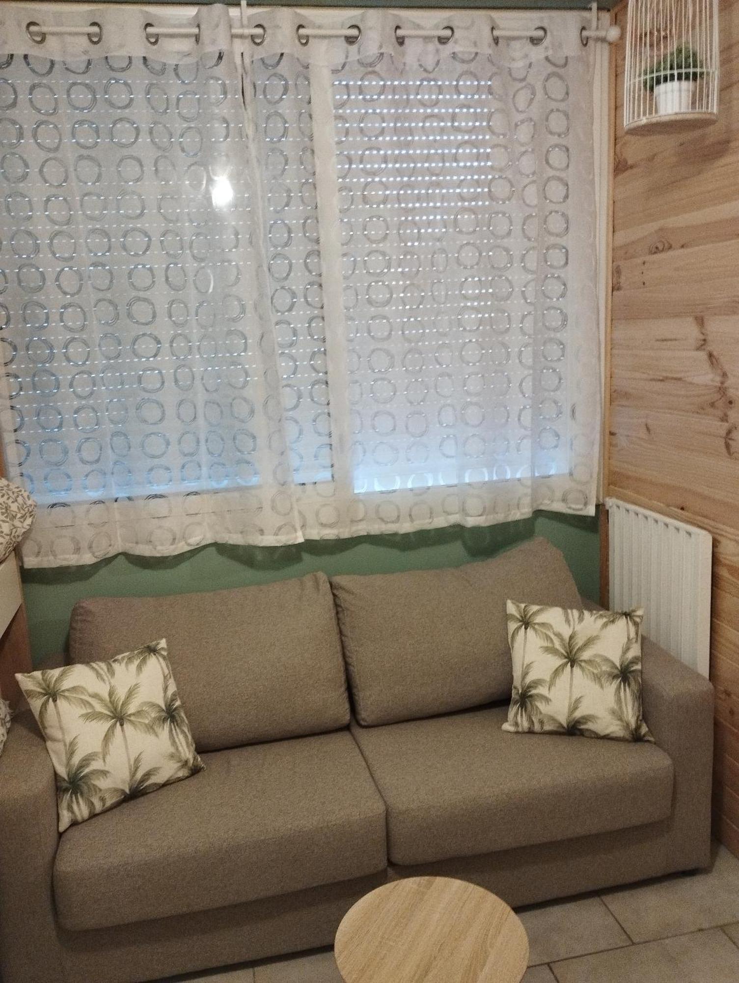 Chambrette Boulevard Des Pyrenees Hypercentre 10M Carre Wc Sur Le Palier, Porte40 Pau Zewnętrze zdjęcie